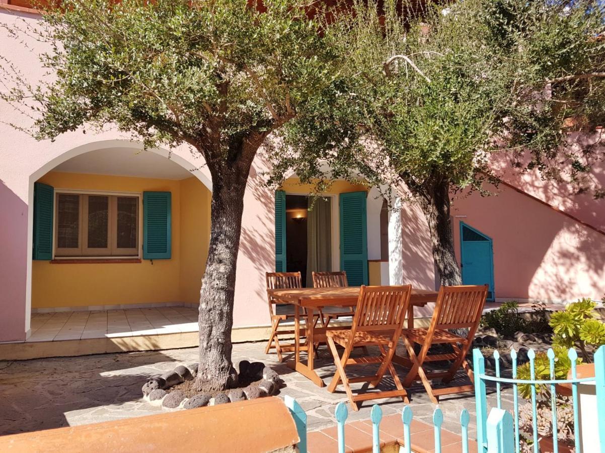 Dommos - Pintada Apartments Cala Liberotto Dış mekan fotoğraf