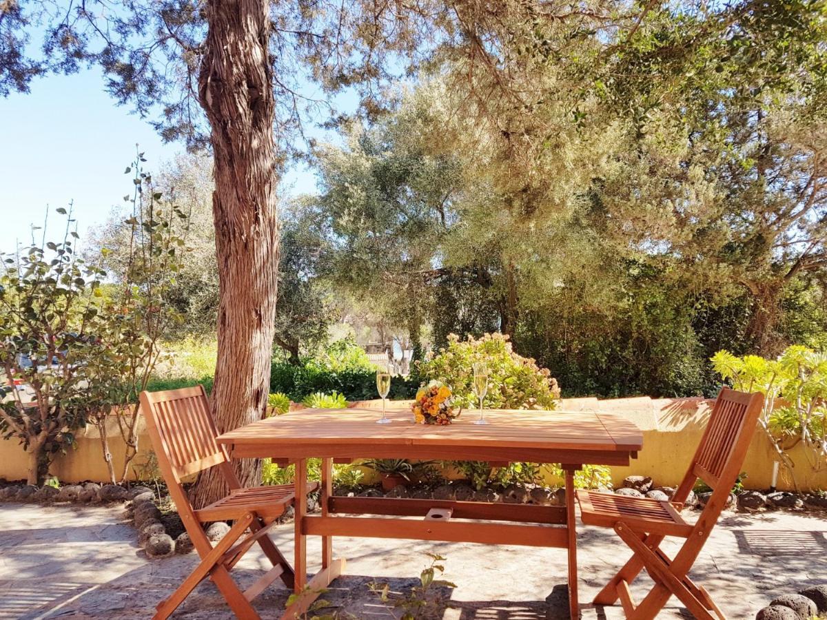 Dommos - Pintada Apartments Cala Liberotto Dış mekan fotoğraf